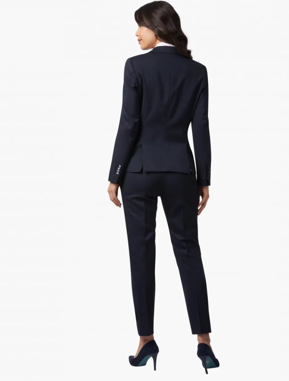 Nomi Blazer