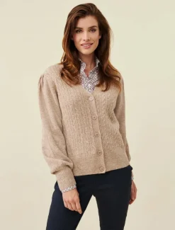 Ravenna Vest