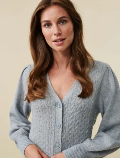 Ravenna Vest