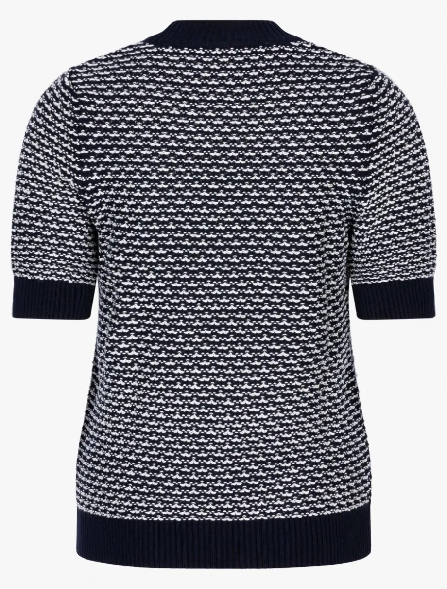 Selene Pullover