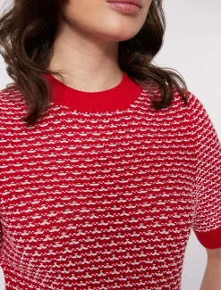 Selene Pullover